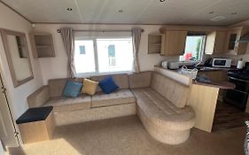 3 Bedroom, 6 Berth, Dog Friendly, Holiday Home